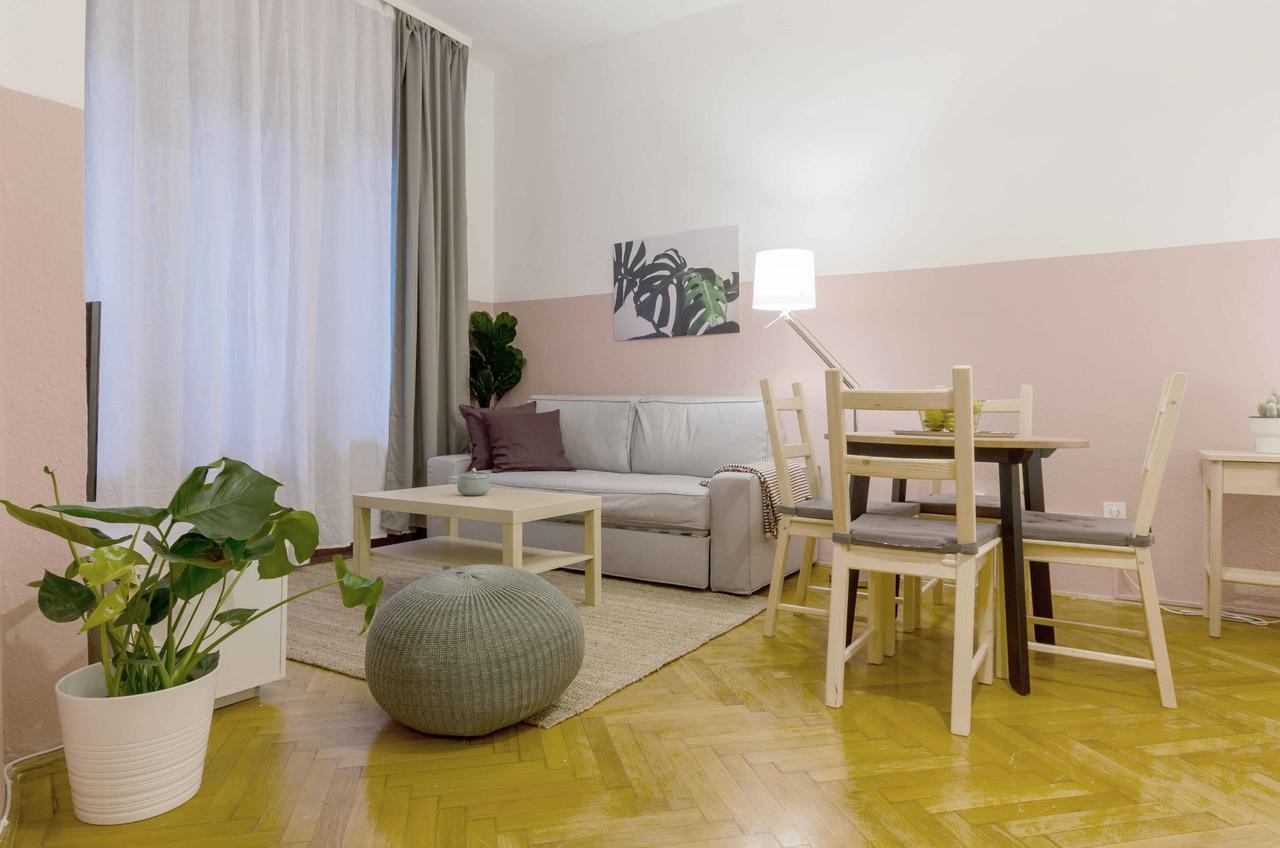 Okra Apartment Budapest Eksteriør billede