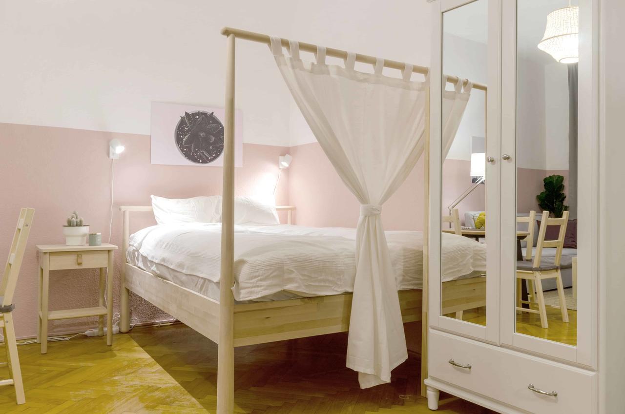 Okra Apartment Budapest Eksteriør billede